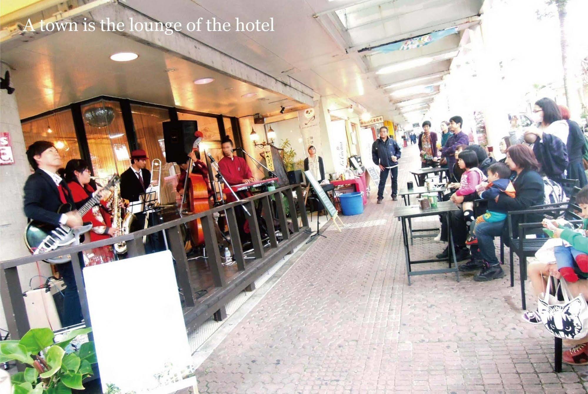 Tripshot Hotels Okinawa Koza Exteriör bild